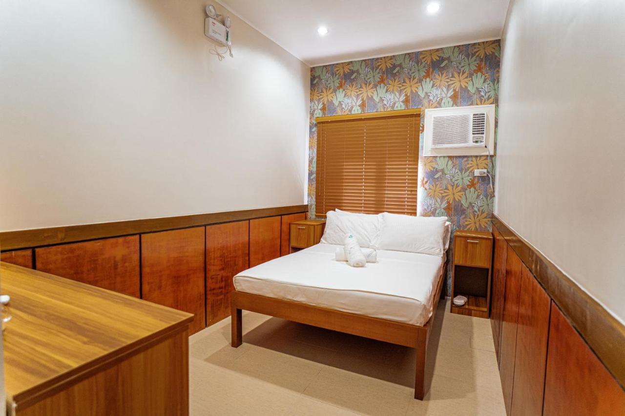 Marieli Suites Near Panglao International Airport Экстерьер фото